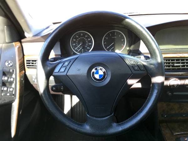 BMW 530i !! DVD SYSTEM!! NAVIGATION!! HEATED LEATHER! MOONROOF!! OBO!! for sale in Birch Run, MI – photo 9
