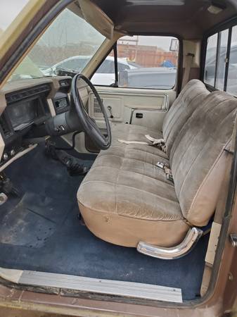 1981 Ford F-150 4WD Manual for sale in Shiprock, NM – photo 6