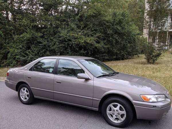 ONLY 48,000 MILES- OWNED BY A RETIREE -TOYOTA CAMRY XLE - SIDE AIRBAGS for sale in Powder Springs, TN – photo 11