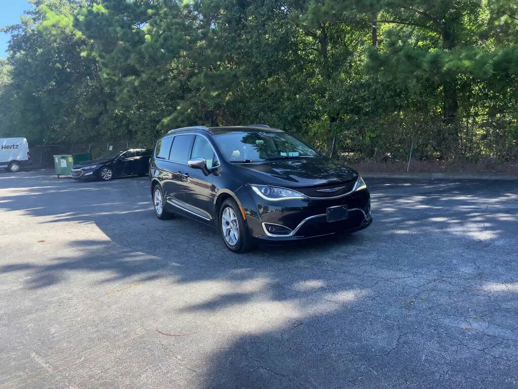 2020 Chrysler Pacifica Limited FWD for sale in Morrow, GA – photo 2