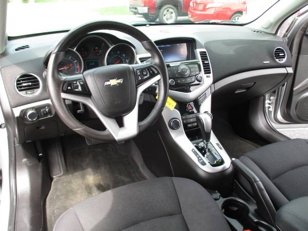 2014 Chevrolet Cruze LT, 70K low miles! BACK UP CAM, BLUETOOTH, LOADED for sale in Arlington Heights, IL – photo 11