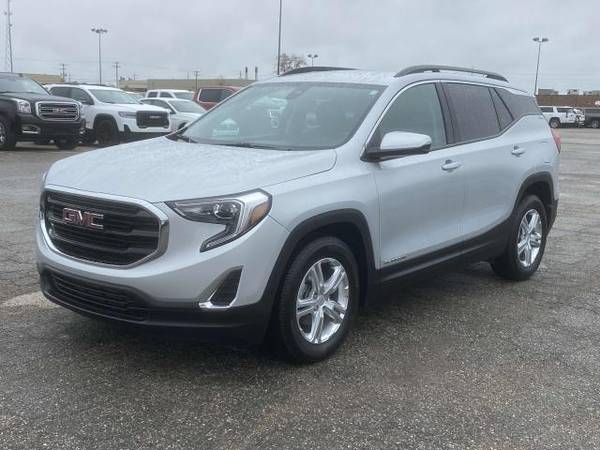 2020 GMC Terrain SUV FWD 4dr SLE - GMC Quicksilver Metallic - cars & for sale in Sterling Heights, MI – photo 5