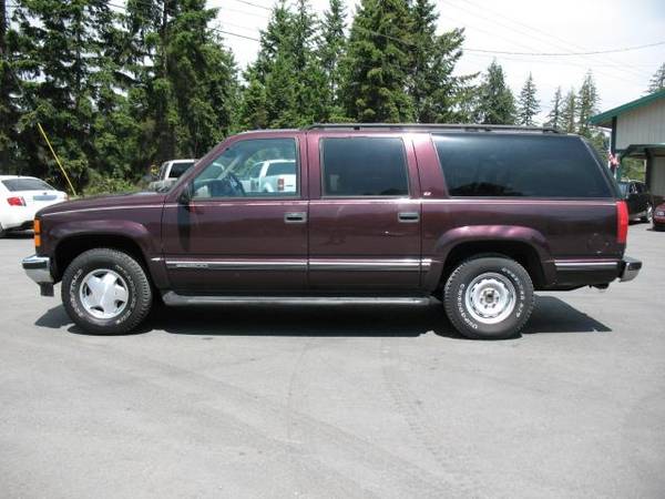 1997 GMC Suburban 1500 4WD - cars & trucks - by dealer - vehicle... for sale in Roy, WA – photo 9