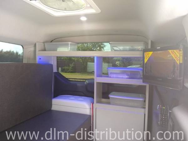 Camper Van 2019 Garageable Mini-T Solar Warranty Microwave wifi for sale in Lake Crystal, OK – photo 17