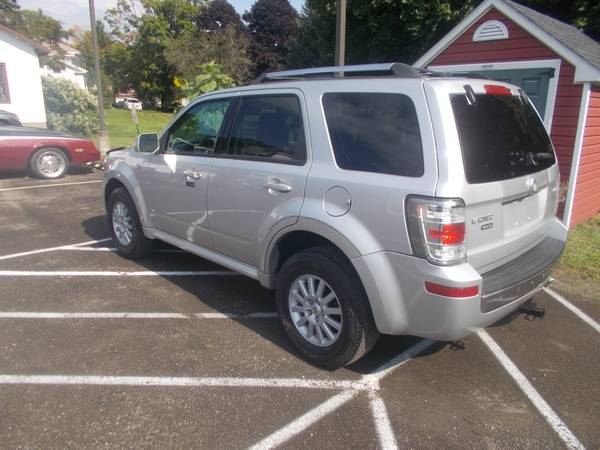 2009 MERCURY MARINER NO RUST ALL WHEEL DRIVE for sale in Whitney Point, NY – photo 3