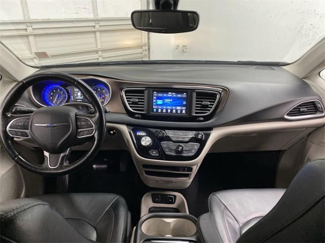 2019 Chrysler Pacifica Touring-L for sale in Portland, OR – photo 13