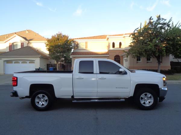2017 Chevy Silverado 1500 LT Crew Cab Only 37.K Miles for sale in Newark, CA – photo 6