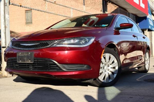 2016 Chrysler 200 4dr Sdn LX FWD Sedan - - by dealer for sale in Jamaica, NY – photo 4