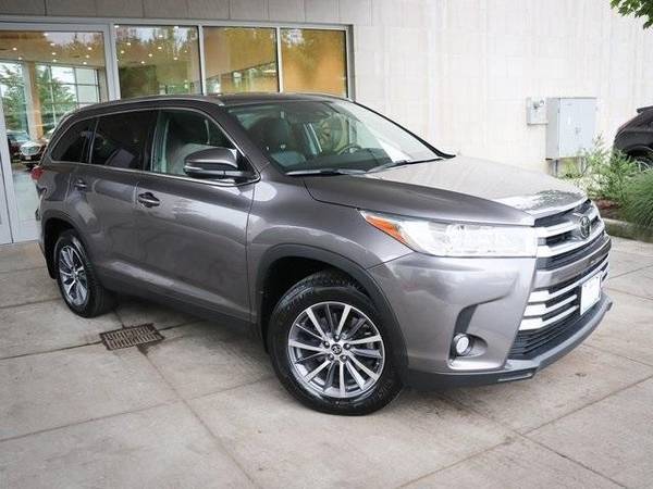 2019 Toyota Highlander All Wheel Drive XLE V6 AWD SUV for sale in Portland, OR – photo 6