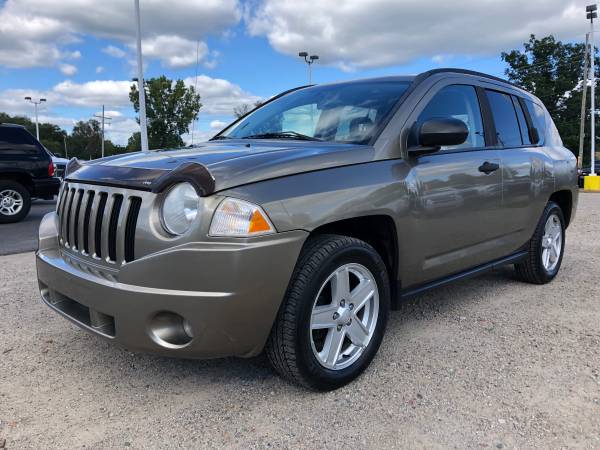 Low Miles! 2007 Jeep Compass! 4x4! Guaranteed Finance! for sale in Ortonville, MI