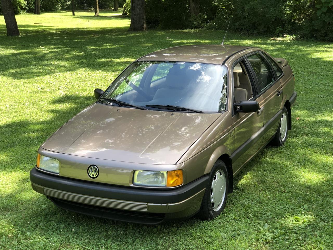 For Sale at Auction: 1990 Volkswagen Passat for sale in Dunlap, IL – photo 8