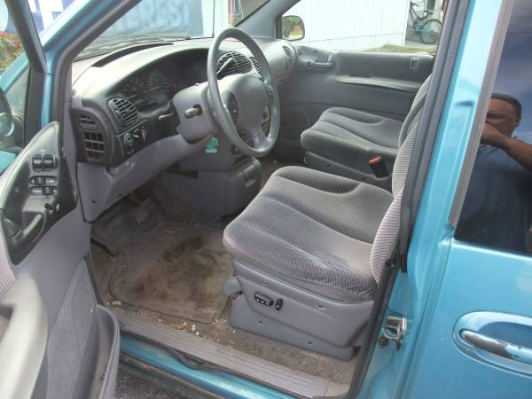 1996 Dodge Caravan (Reduced) for sale in Kimberly, WI – photo 5