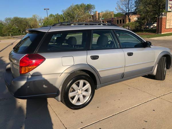 Subaru Outback 2007 AWD for sale in Chicago, IL – photo 3
