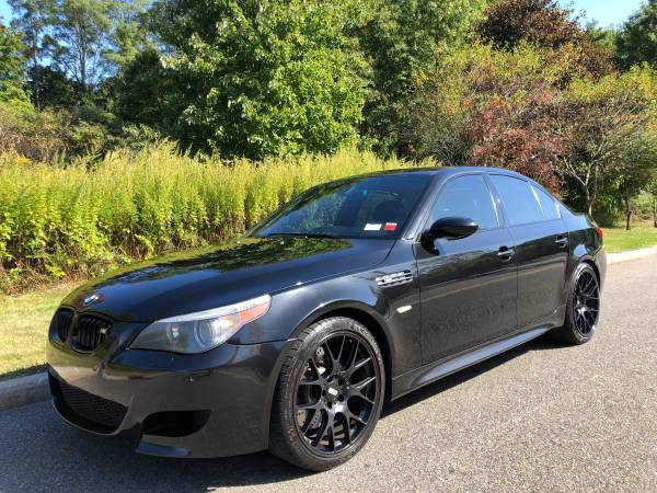 2007 BMW M5 6 Speed manual V10 for sale in Hopewell Junction, NY – photo 2