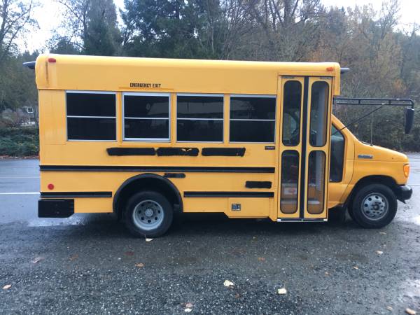 Ford short High top school bus #03940 - cars & trucks - by dealer -... for sale in Wolf creek, CA – photo 5