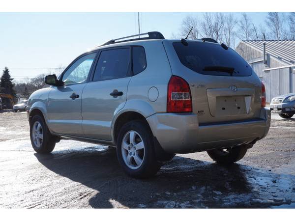2007 Hyundai Tucson GLS - - by dealer - vehicle for sale in Woolwich, ME – photo 2