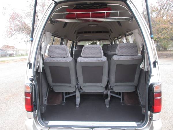JDM 95 Toyota Hiace Grand Cabin G Camper Van Diesel 10 Seater RHD -... for sale in Greenville, SC – photo 21