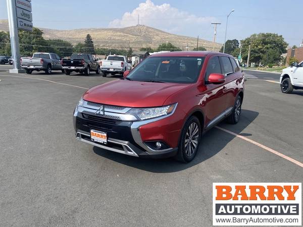 2019 Mitsubishi Outlander SE FWD Rally Red Met for sale in Wenatchee, WA