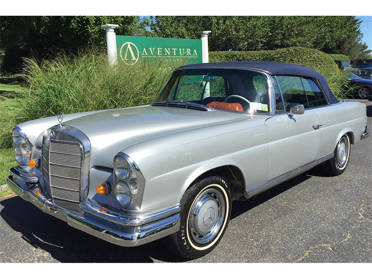 1967 Mercedes-Benz 250SE for sale in Southampton, NY – photo 14