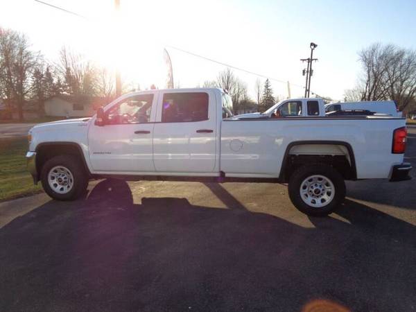 2016 GMC SIERRA 3500HD 6.6L DURAMAX!! GREAT PRICE!!! RUST FREE -... for sale in Dorchester, WI – photo 2