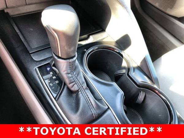 2018 Toyota Camry SE for sale in Westmont, IL – photo 17
