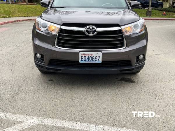 2016 Toyota Highlander - - by dealer - vehicle for sale in Seattle, WA – photo 10