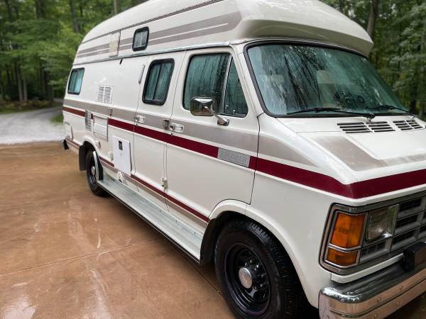 1986 Dodge Van Camper Van for sale in Linwood, MI