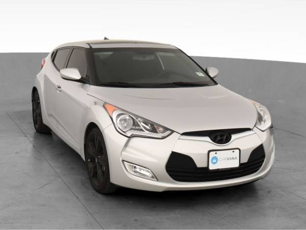 2017 Hyundai Veloster Value Edition Coupe 3D coupe Silver - FINANCE... for sale in Washington, District Of Columbia – photo 16