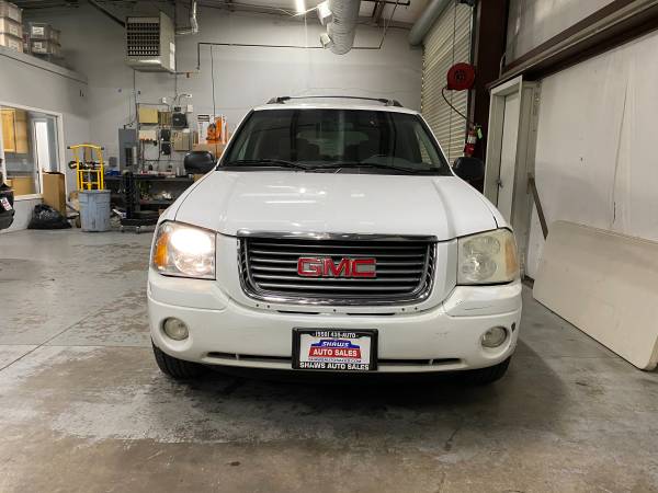 2004 GMC Envoy XL 4dr 2WD SLT, 3rd Row, Low Miles, Very Clean!!! -... for sale in Madera, CA – photo 6