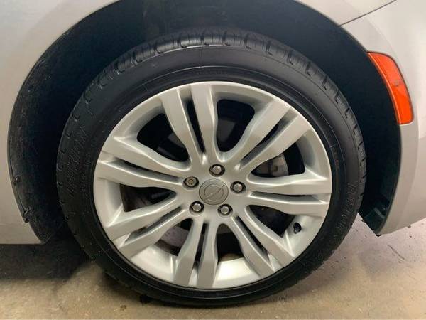 2015 Chrysler 200 Limited sedan Billet Silver Metallic Clearcoat -... for sale in Merrillville, IL – photo 10
