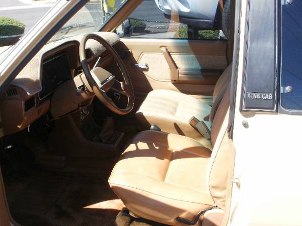 1984 NISSAN KING CAB 4X4 - HOME OF "YES WE CAN" FINANCING for sale in Medford, OR – photo 8