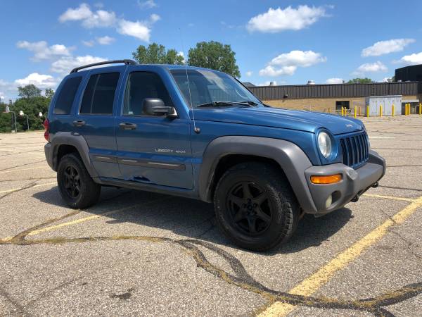 Clean Carfax! 2003 Jeep Liberty! 4x4! Great Price! for sale in Ortonville, MI – photo 7