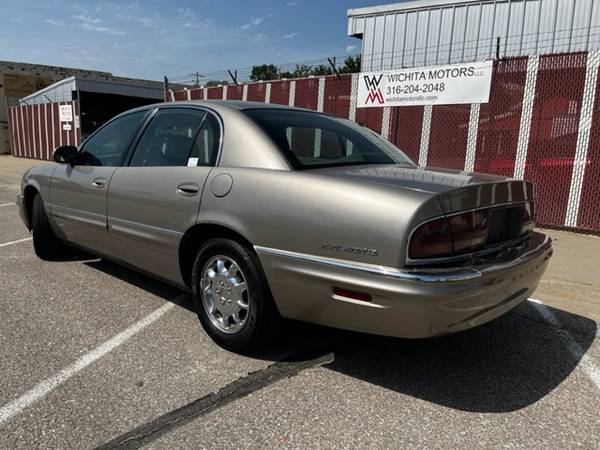2003 Buick Park Avenue, no accident history, super clean, leather for sale in Benton, KS – photo 5