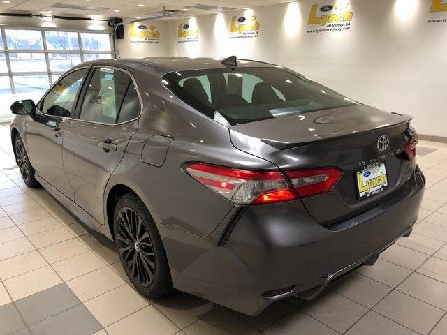 2019 Toyota Camry SE for sale in Mount Vernon, IA – photo 15
