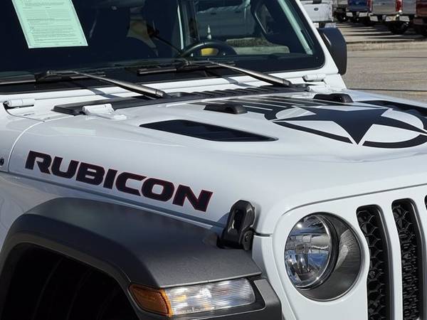 2020 Jeep Gladiator Rubicon - - by dealer - vehicle for sale in San Antonio, TX – photo 3
