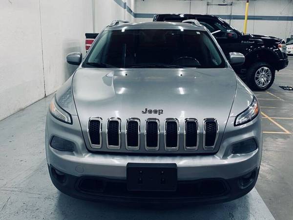 2014 Jeep Cherokee Latitude 4dr SUV 98346 Miles*** Great Deal *** -... for sale in Dallas, TX – photo 3