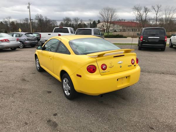 2007 Chevrolet Cobalt LS Coupe - - by dealer - vehicle for sale in Mainesville, OH – photo 7