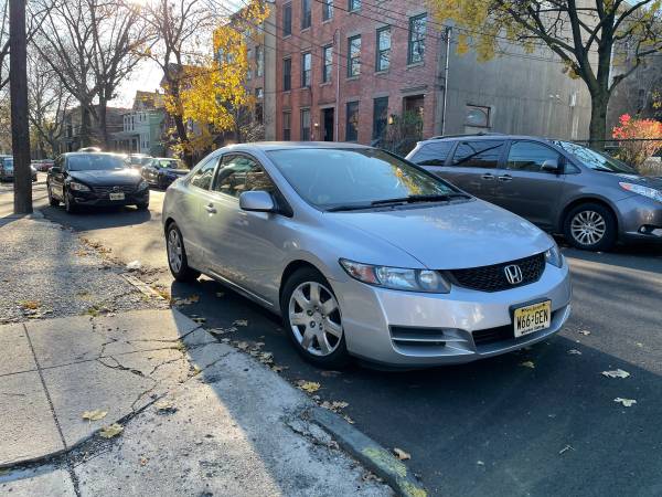 Honda Civic Coupe LX 2009 - cars & trucks - by owner - vehicle... for sale in Jersey City, NJ – photo 8