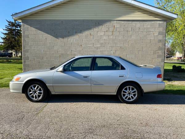 2000 Toyota Camry XLE for sale in Columbus, OH