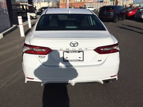 2019 Toyota Camry SE - cars & trucks - by dealer - vehicle... for sale in Twin Falls, ID – photo 8