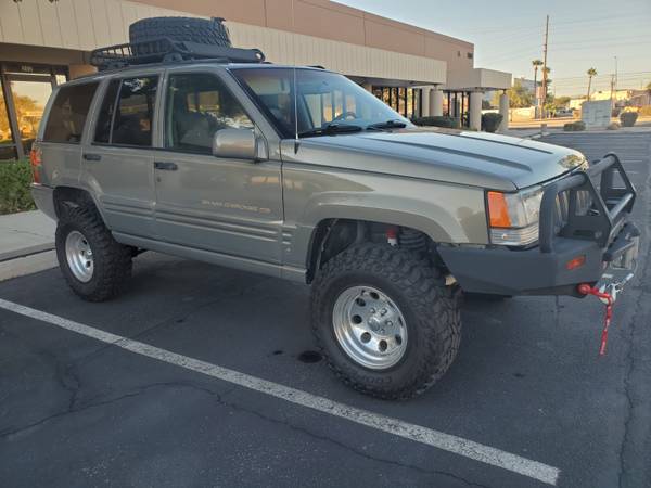 1998 Jeep Grand Cherokee 4x4 lifted excellent condition (Tucson) -... for sale in Tucson, AZ – photo 2