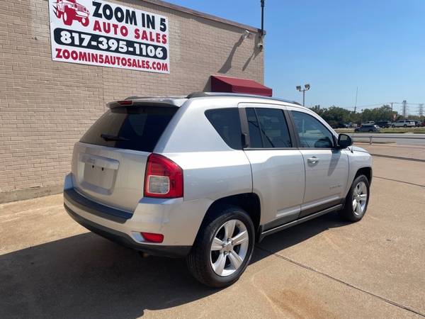 2011 Jeep Compass FWD 4dr - - by dealer - vehicle for sale in Fort Worth, TX – photo 4