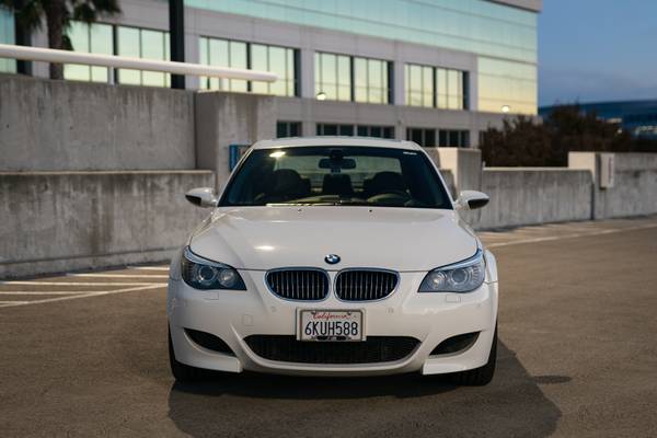 2008 bmw m5 alpine white on black for sale in Other, CA – photo 2