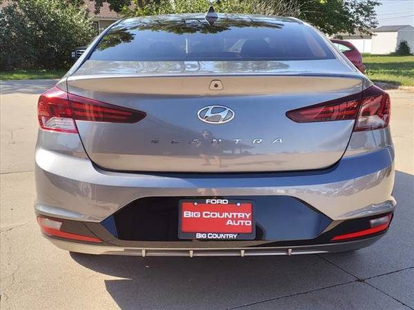 2019 Hyundai Elantra SEL Auto - - by dealer - vehicle for sale in Columbus, NE – photo 4