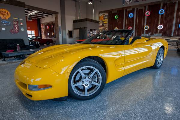2002 vette 1owner 26k miles convertible for sale in Mustang, OK – photo 2