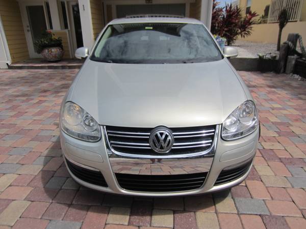 2010 VW Jetta, leather, clean4 for sale in Safety Harbor, FL – photo 7
