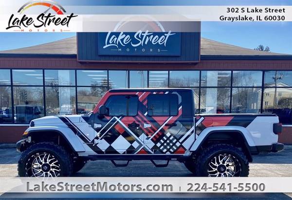 2020 Jeep Gladiator Overland - - by dealer - vehicle for sale in Grayslake, IL – photo 2