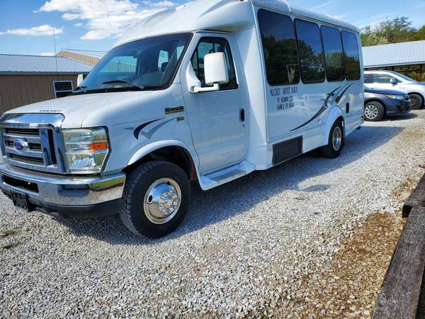 2007 f350 ford Starcraft Shuttle bus for sale in Cannelton, KY – photo 3