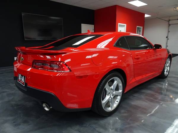 2015 Chevrolet Camaro 2SS - - by dealer - vehicle for sale in Waterloo, WI – photo 6