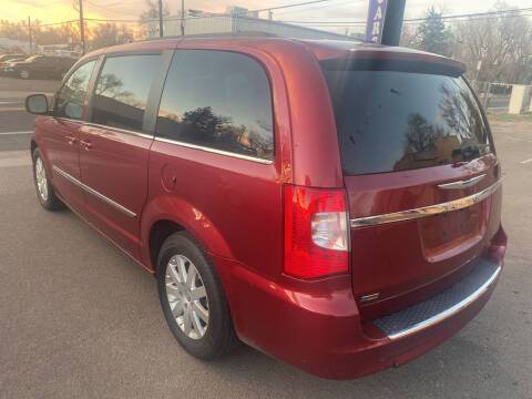 2016 Chrysler Town Country 4dr Wgn Touring - - by for sale in Colorado Springs, CO – photo 2